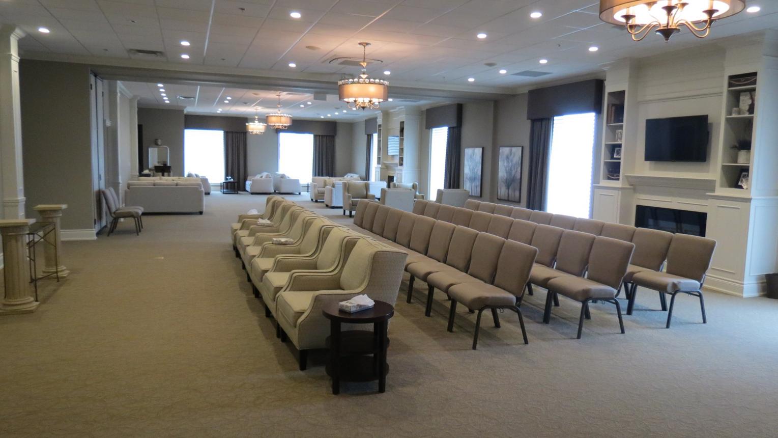 Ackley-Mills Funeral Home gallery image 2