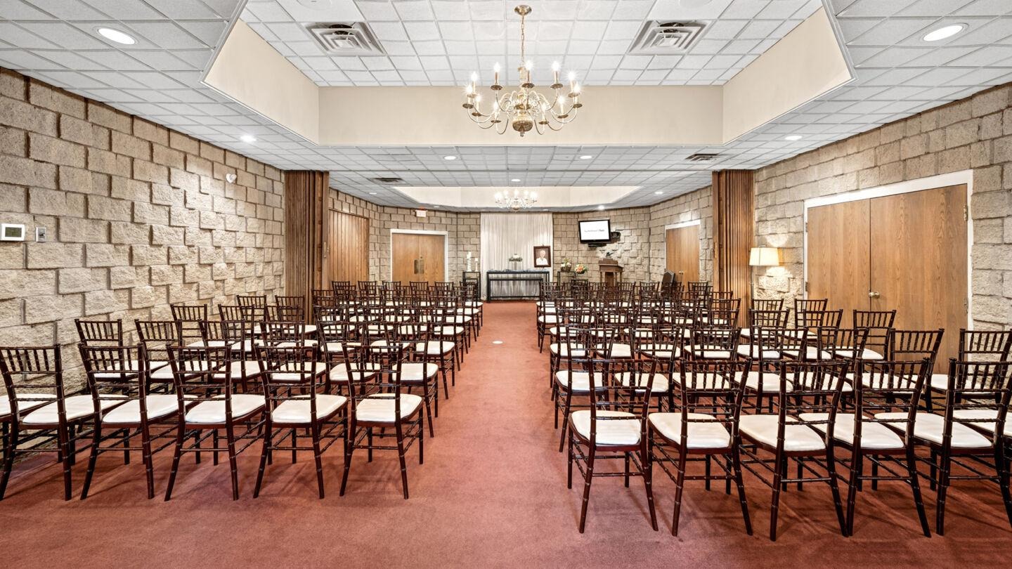 Ackley-Mills Funeral Home gallery image 3